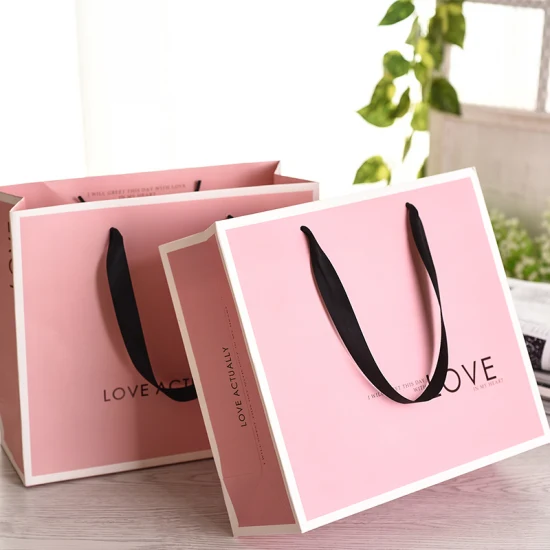 Customized Fancy Gift Shopping Paper Bags with Ribbon Handle